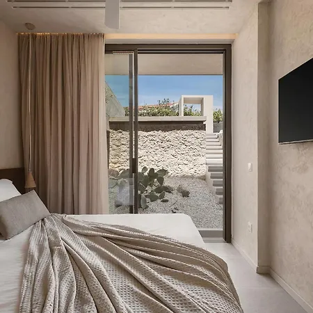 Sea View Escape Panoramic Views Of Souda Bay